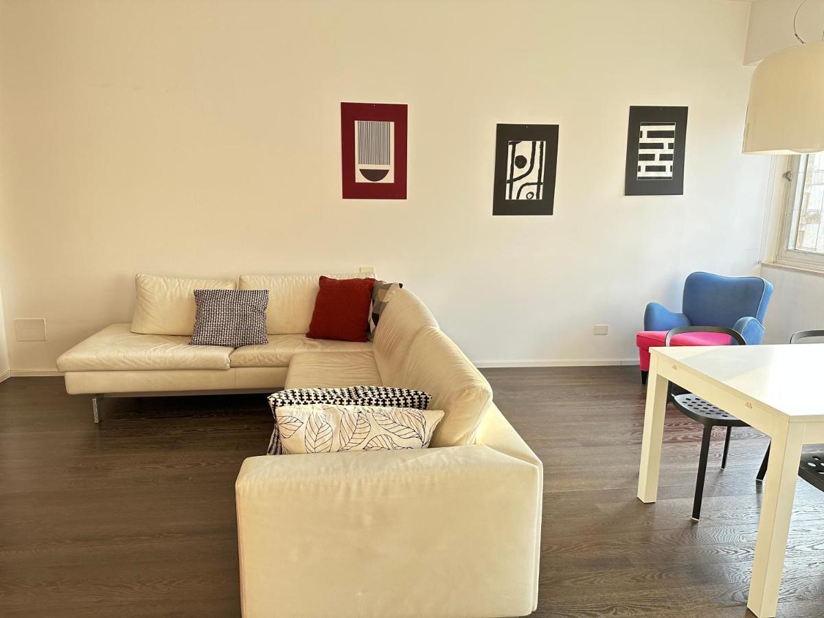Appartement Feel - Casa Di Luce à Bergame Extérieur photo